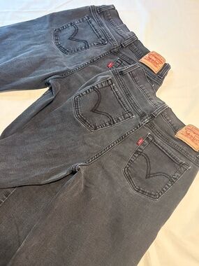 Two pairs identical Levi’s Bootcut 512 size 6M High Rise